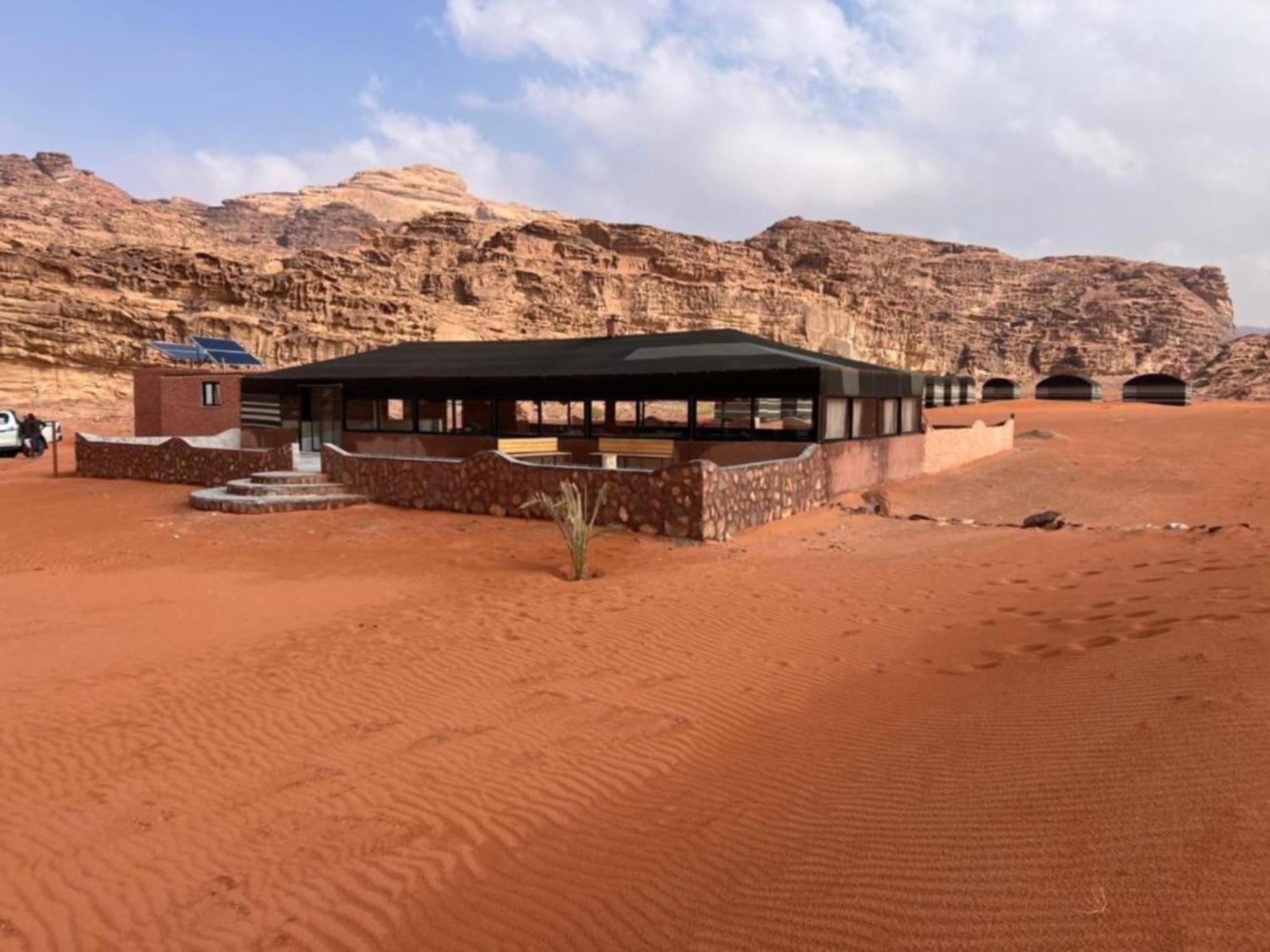 Wadi Rum Desert Adventures Exteriör bild